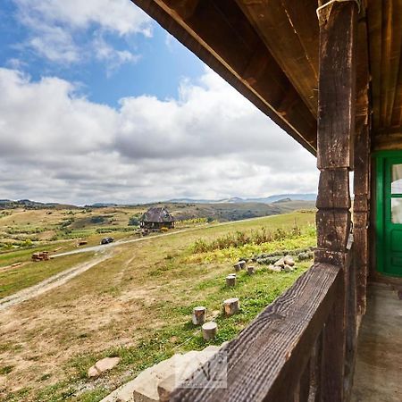 Casa Glod Guest House Glod  Bagian luar foto
