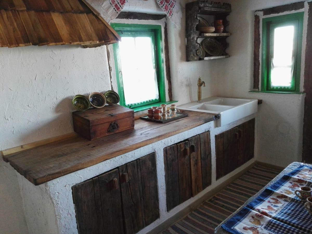Casa Glod Guest House Glod  Bagian luar foto