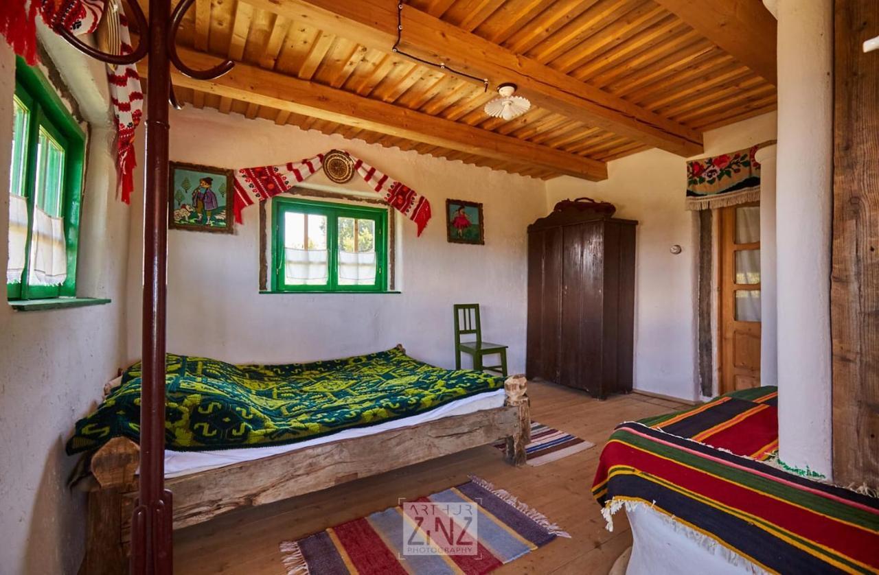 Casa Glod Guest House Glod  Bagian luar foto