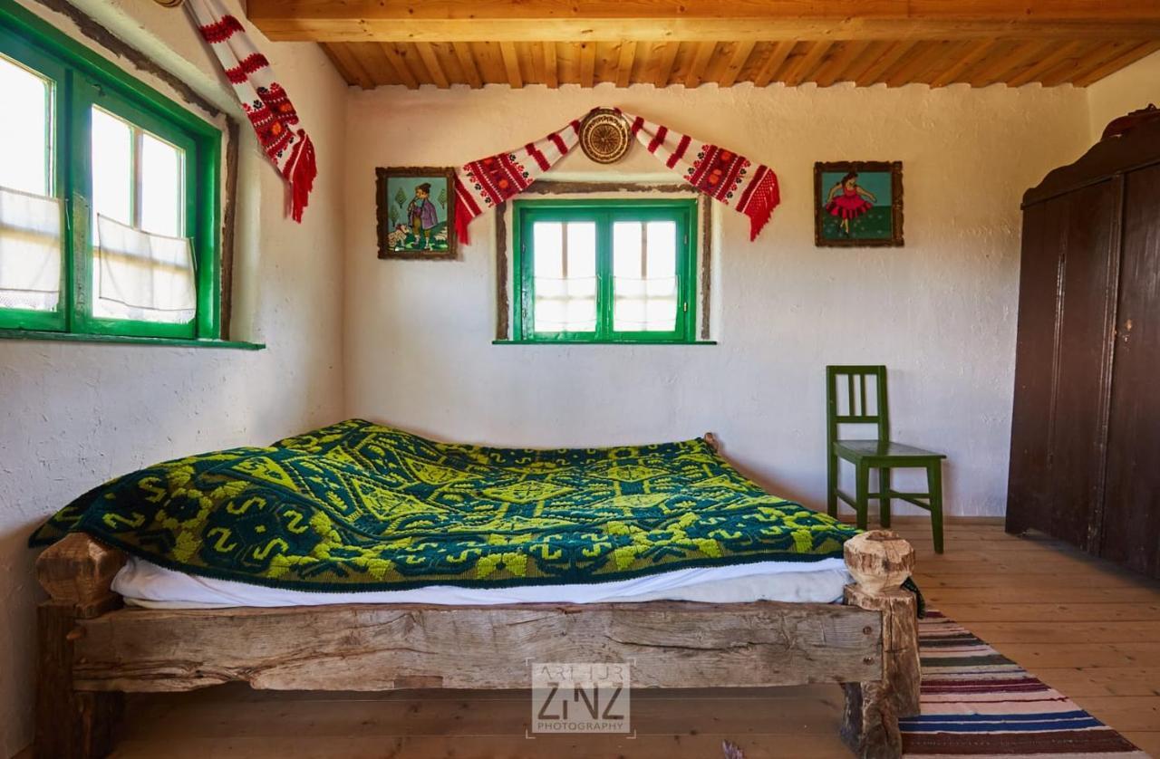Casa Glod Guest House Glod  Bagian luar foto